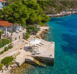 Luxury 6 Bedroom Seafront Villa with pool and Separate Apartment along Secluded Beach near Hvar Town, Sleeps 10-12